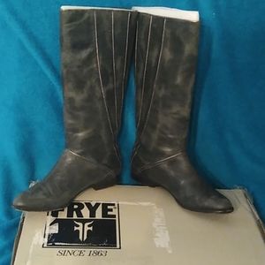 Olive Green Silver Piping Flat Leather Boots